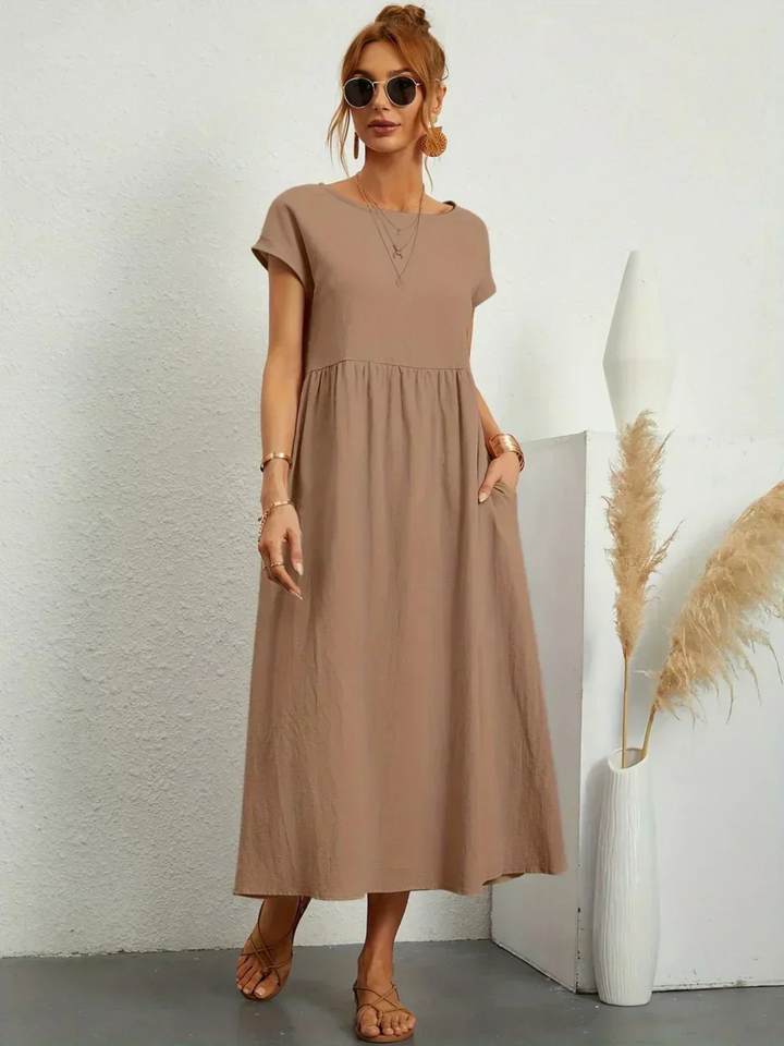 Zoë Ella™ | Elegant Round Neck Dress