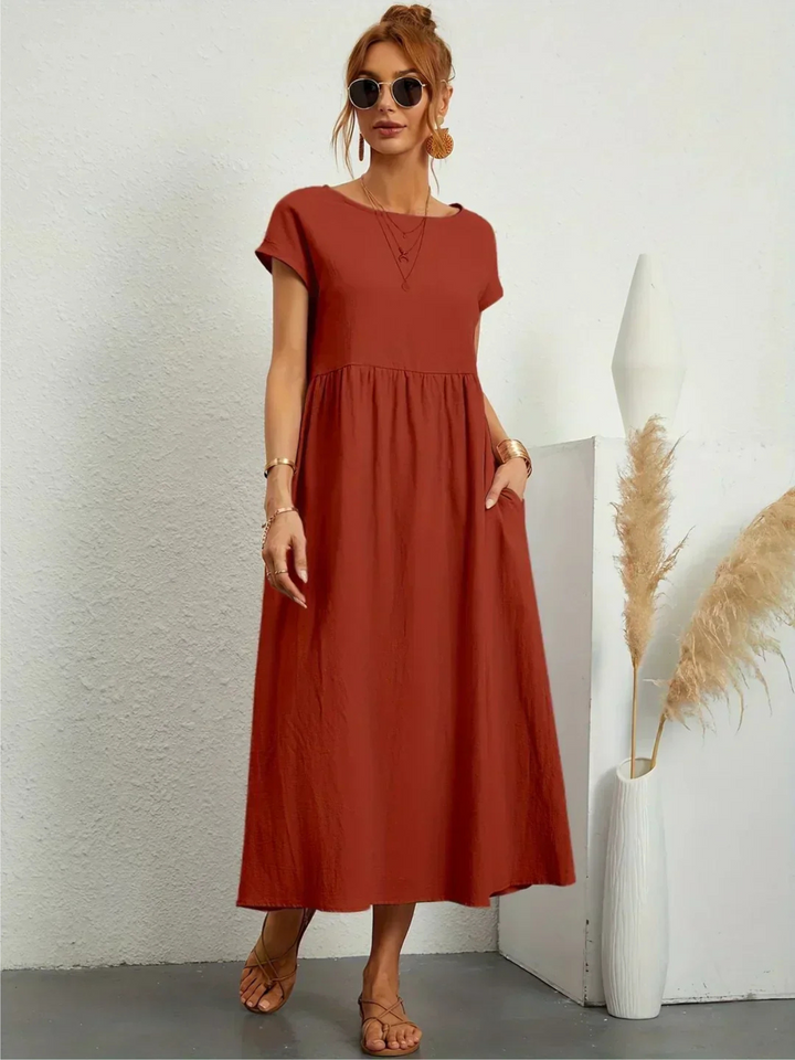Zoë Ella™ | Elegant Round Neck Dress