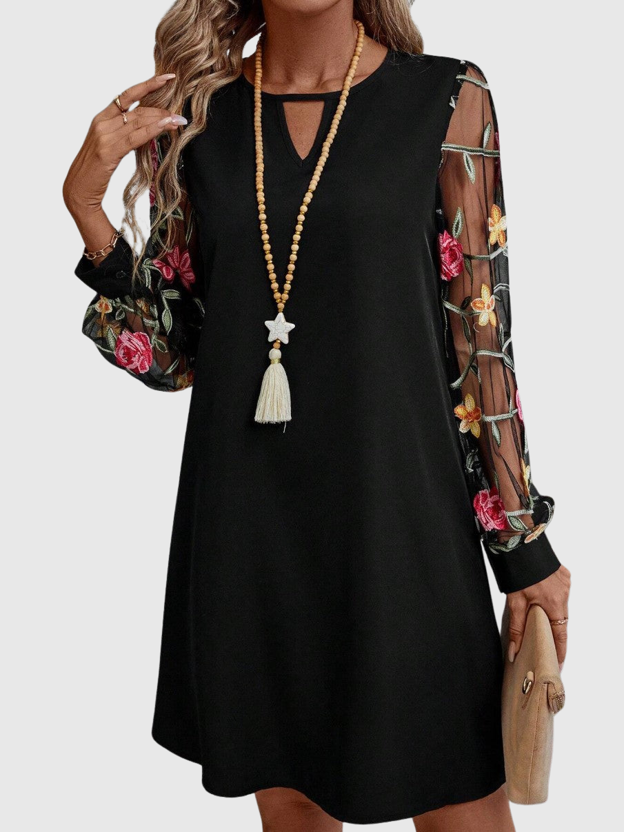 Zoë Ella™ | Floral V-Neck Dress