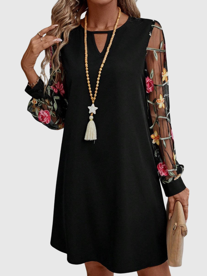 Zoë Ella™ | Floral V-Neck Dress