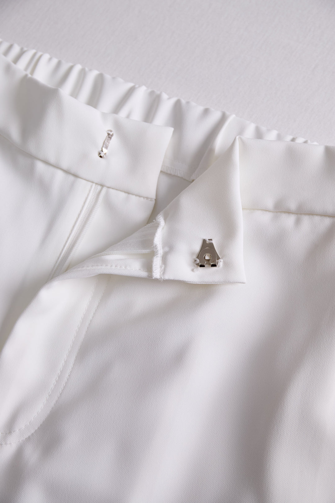 Zoë Ella™ |Elegant White High-Waisted Trousers